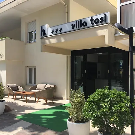 Tosi Hotel 3*